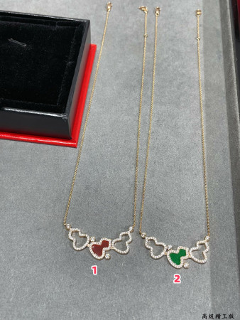 Qee1in triple gourd necklace