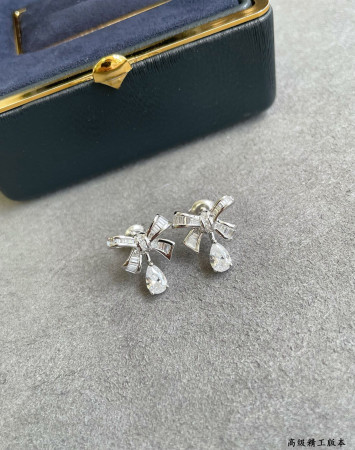 Gr*ff square di*m*nd butterfly earrings