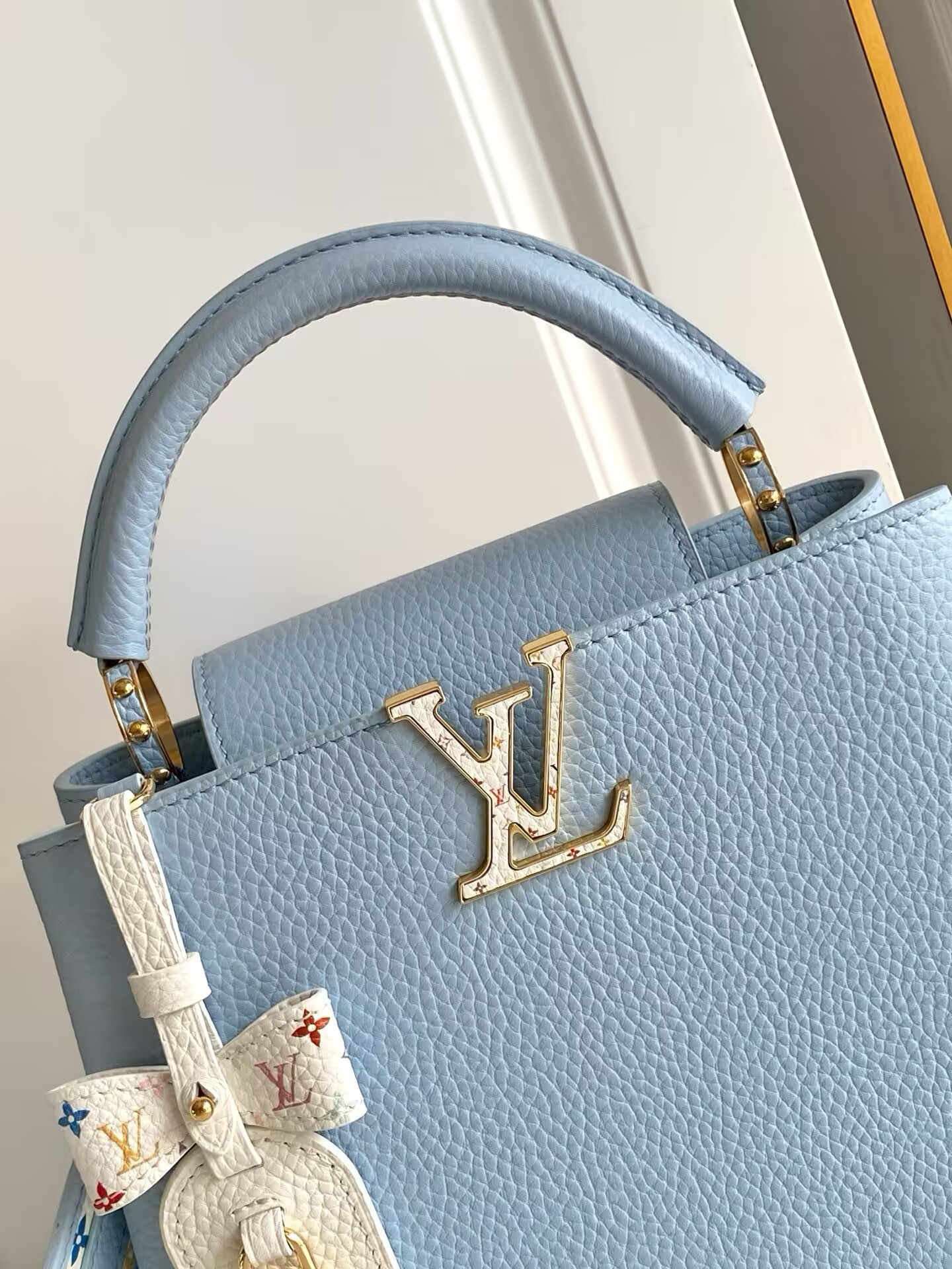 LV x TM Capucines BB M27638 27x17.3x9cm