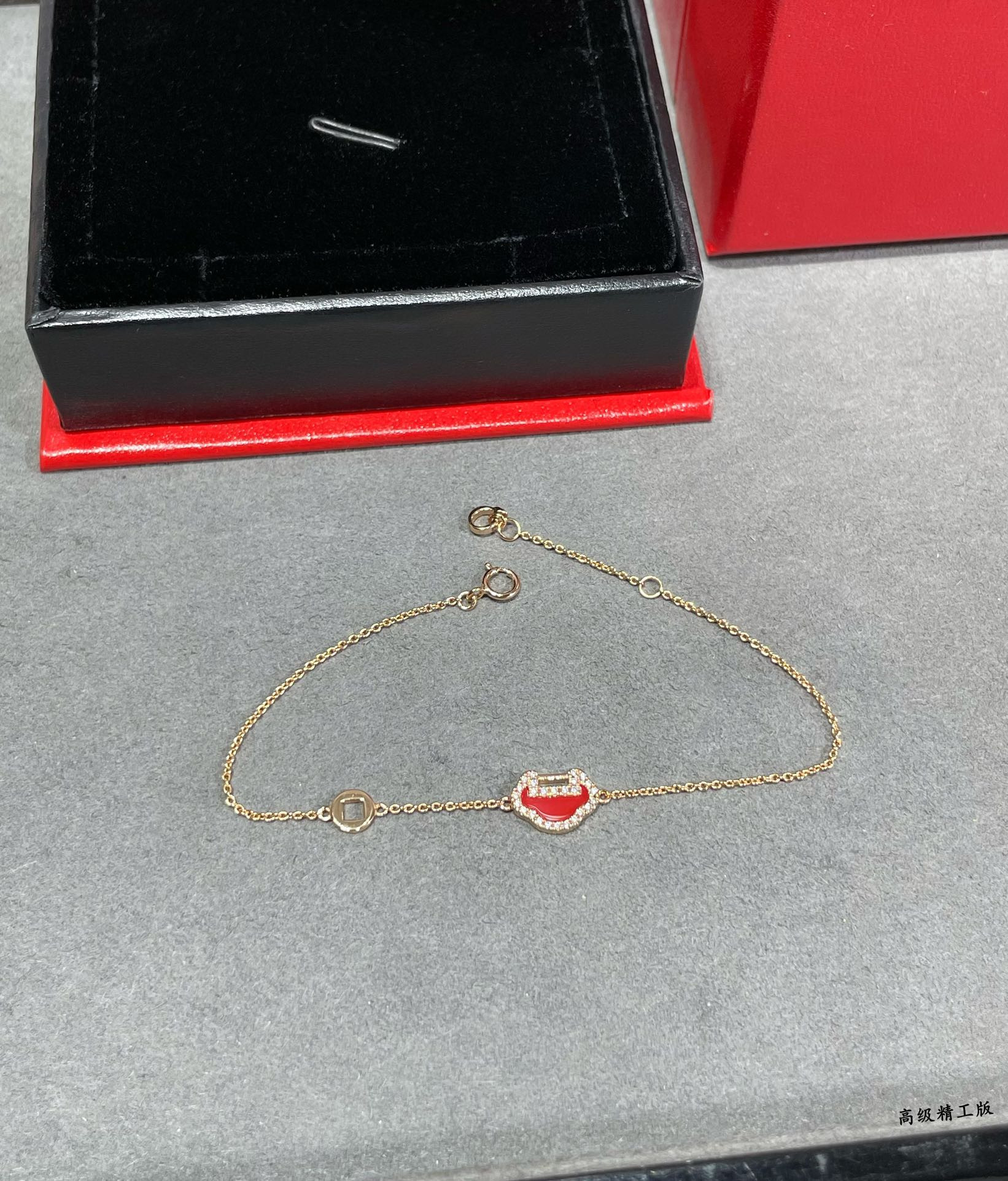 Qee1in mini ruyi bracelet