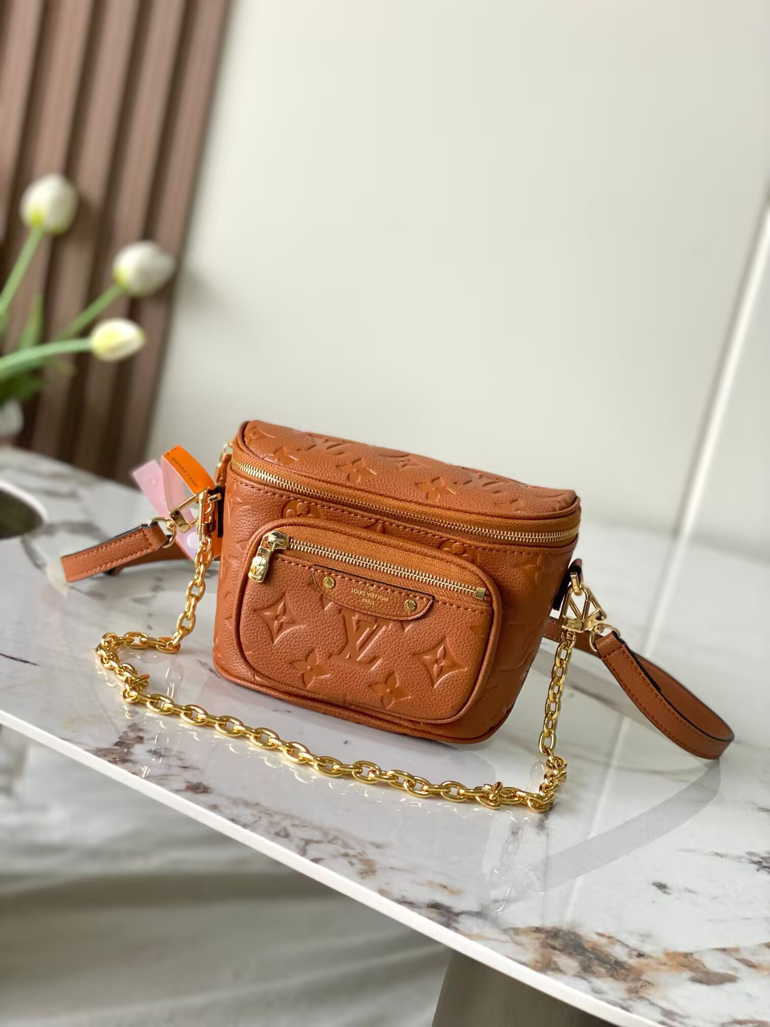 LV Mini Bumbag M12753 17x12x9.5cm