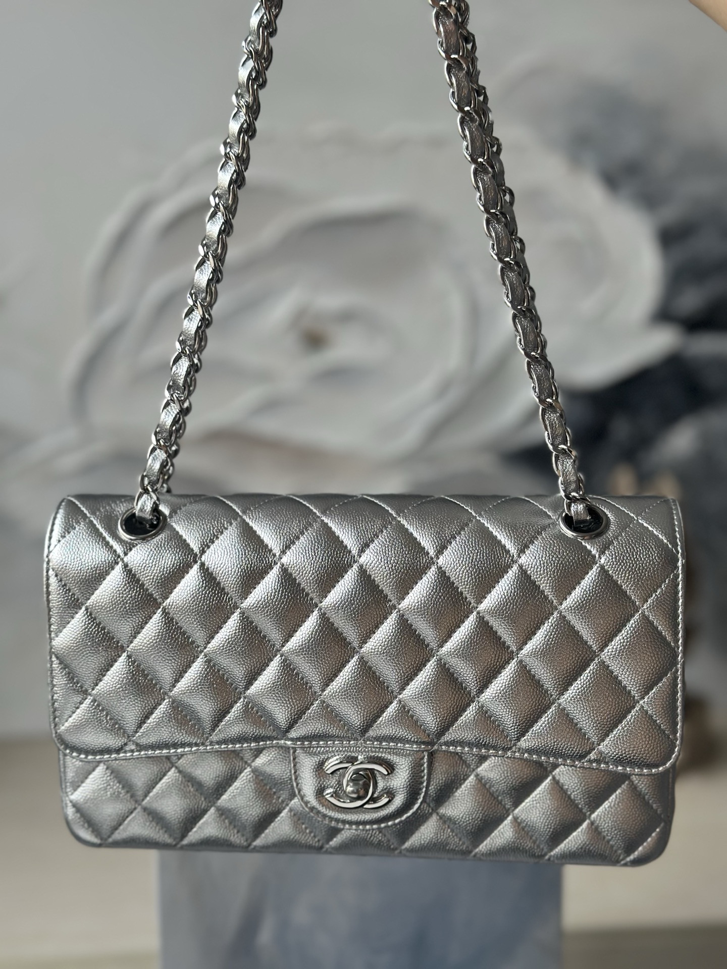 Ch*el flap bag pearlescent silver as1112 25.5x15.5x6cm