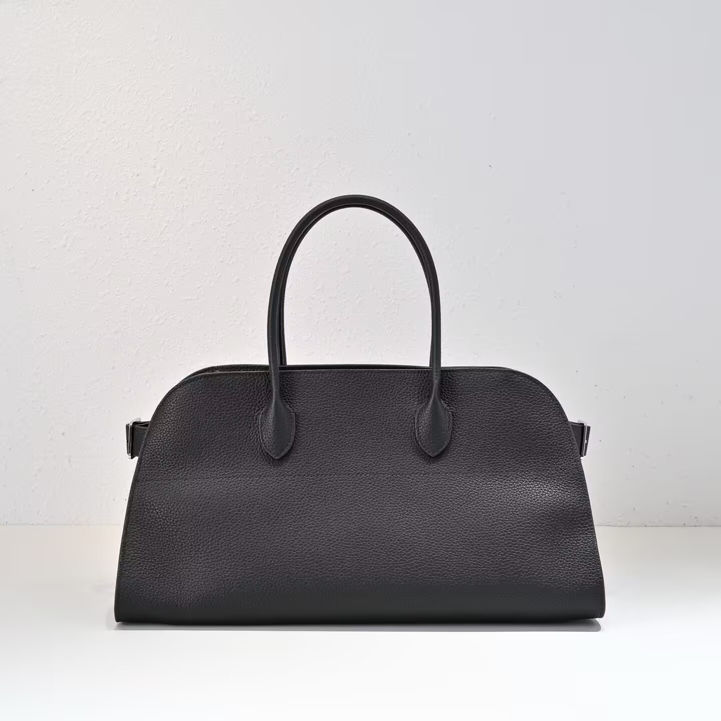 T*e R0w ew margaux 43x20.5x24cm