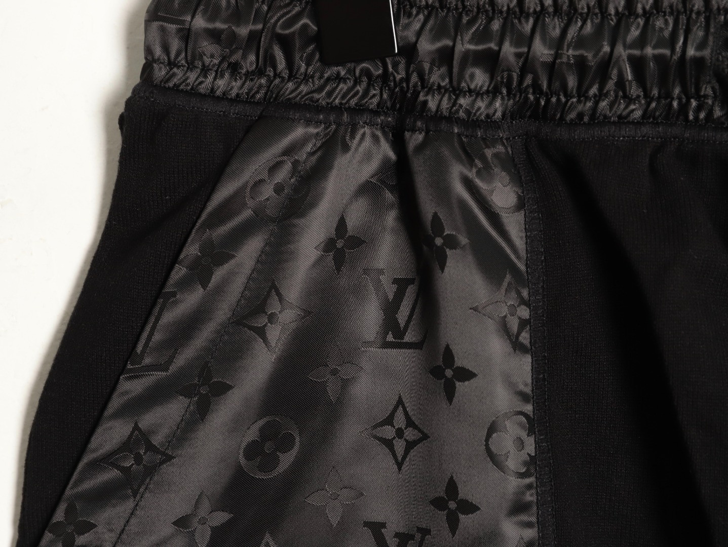 l0*is V*t0n lv knitting shorts suit