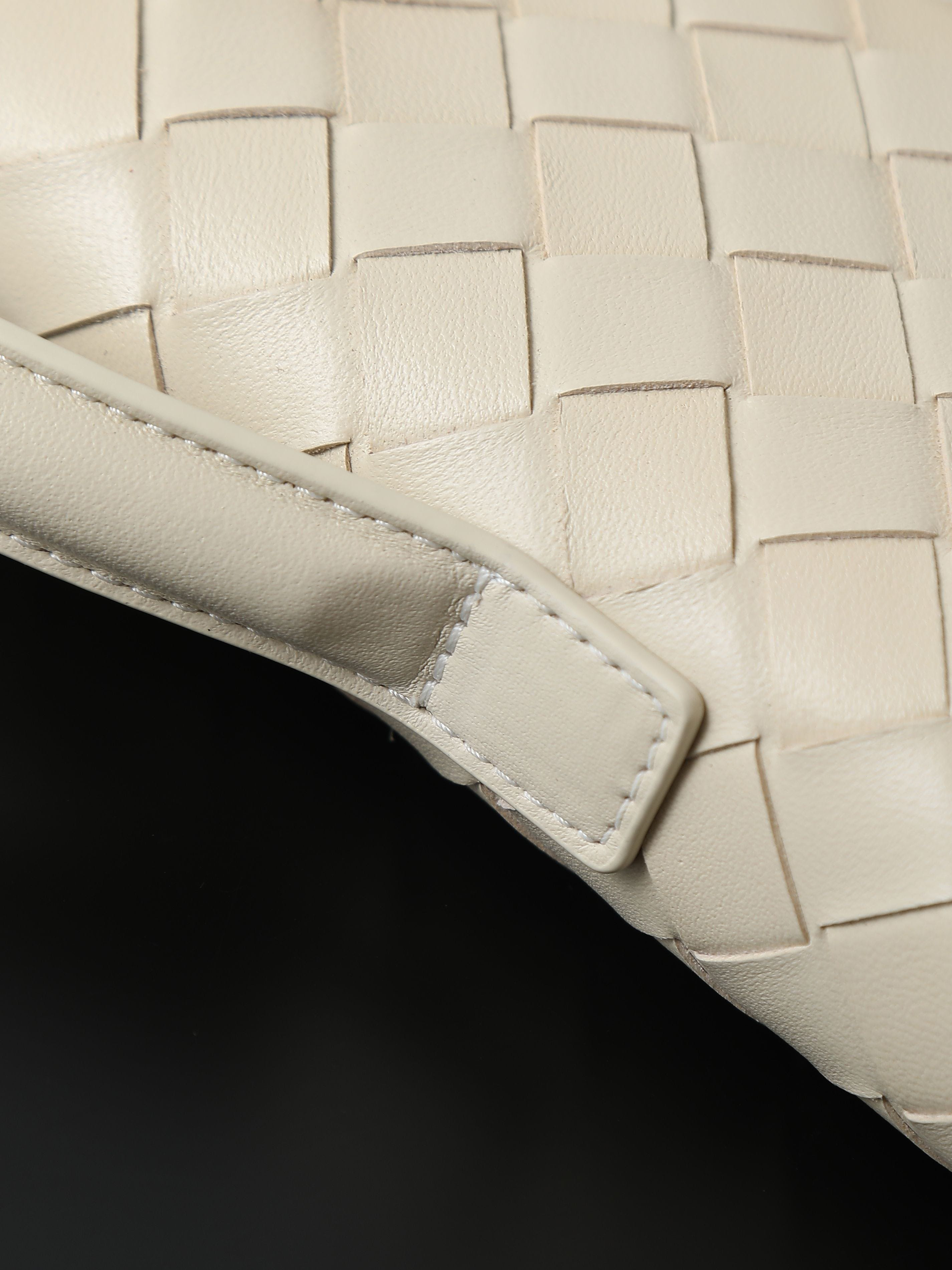 bo*te*ga Ve*ne*ta long clutch andiamo with handle fondant 31x13x3cm