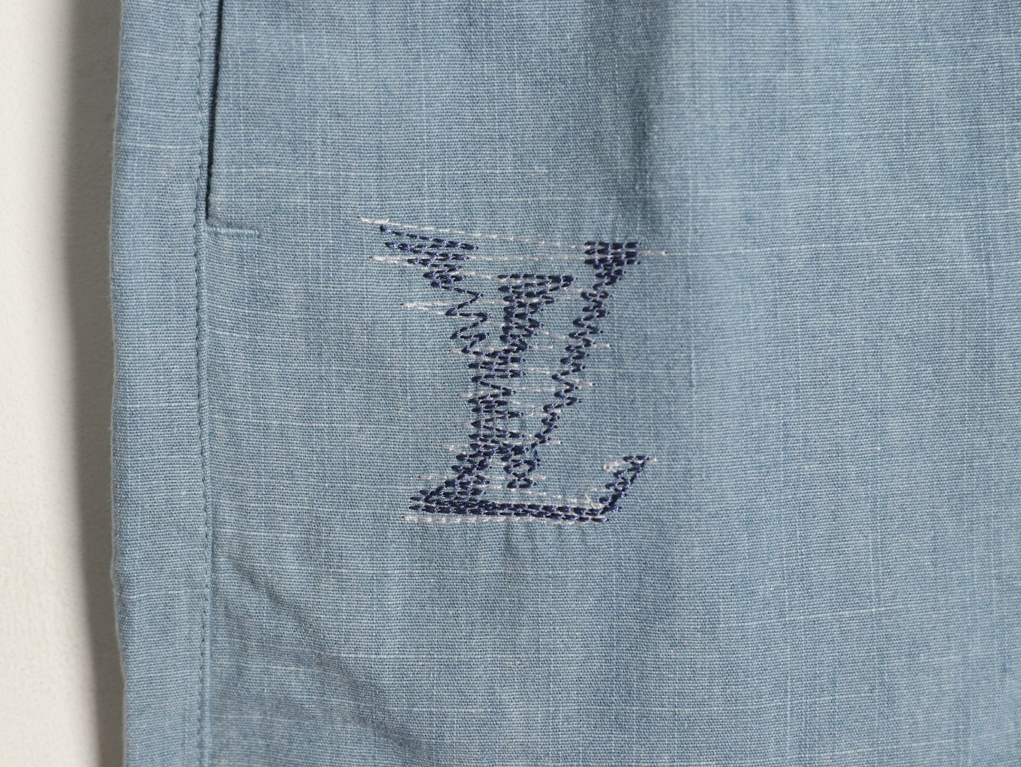 l0*is V*t0n lv shorts suit