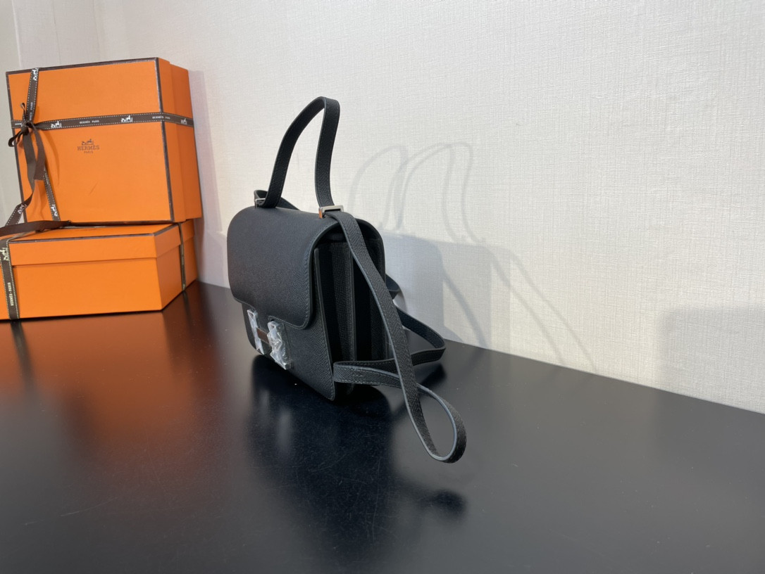 H**mes constance 24 black epsom 9.4"x5.9"x3"