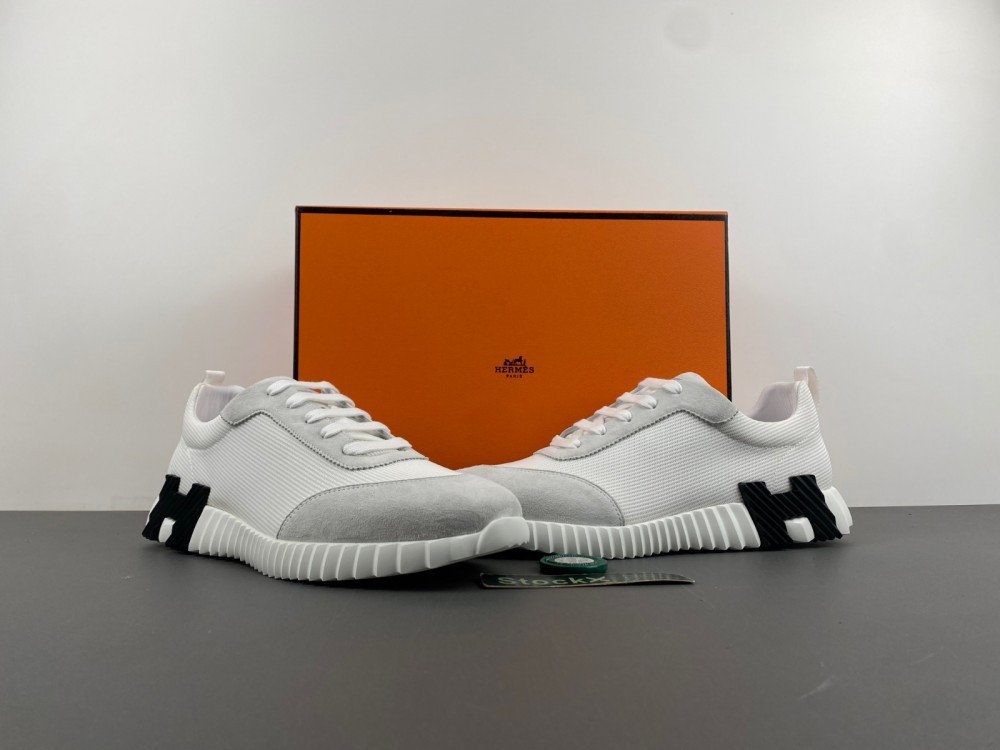 ua H**mes bouncing sneaker