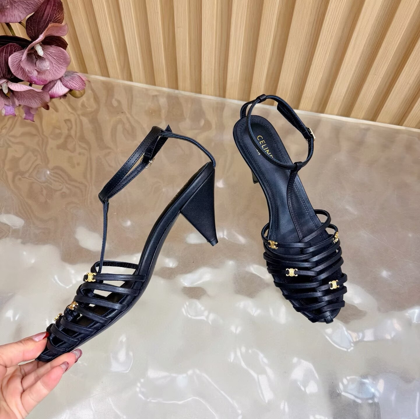 ua Ce**e cage heeled sandal 6cm heel