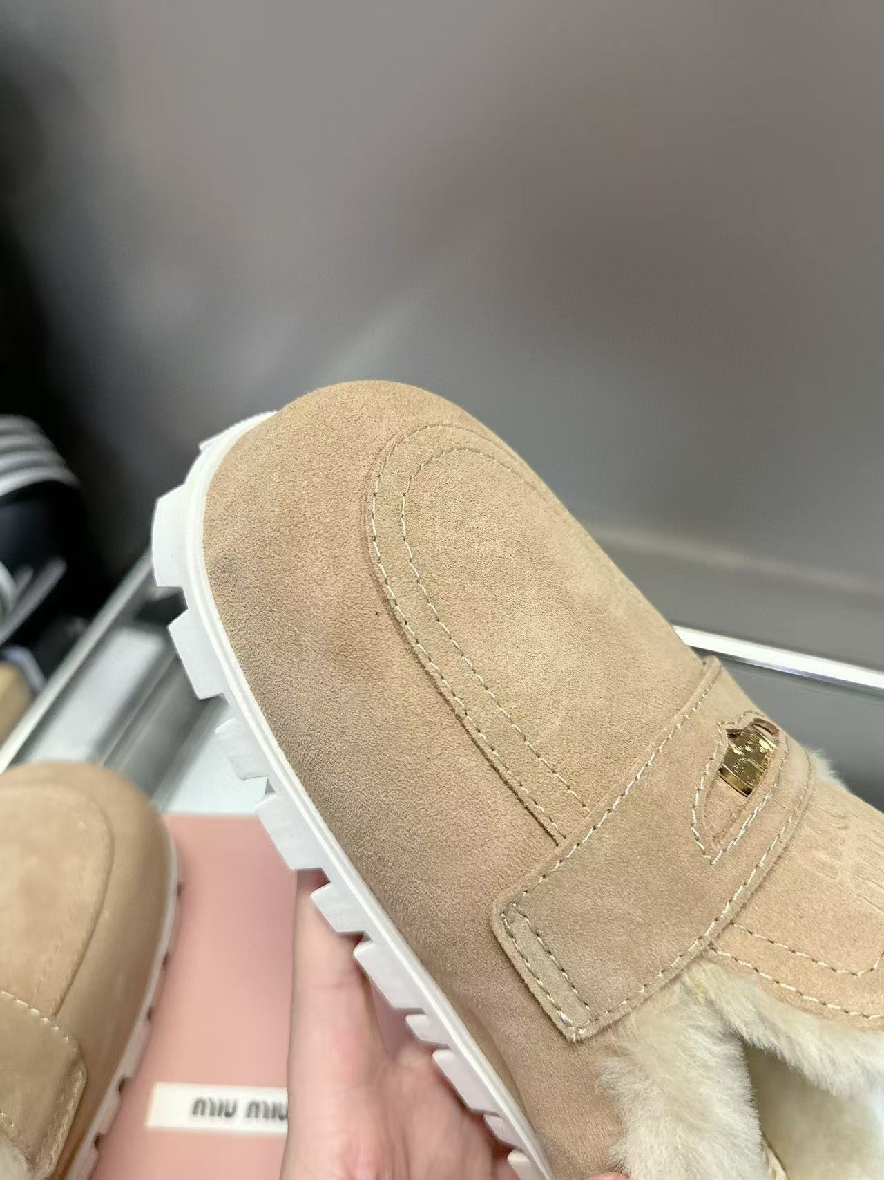 ua M1v M1v slides