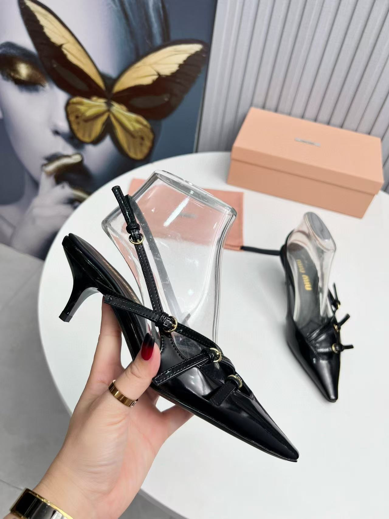 ua M1v M1v slingbacks with buckles