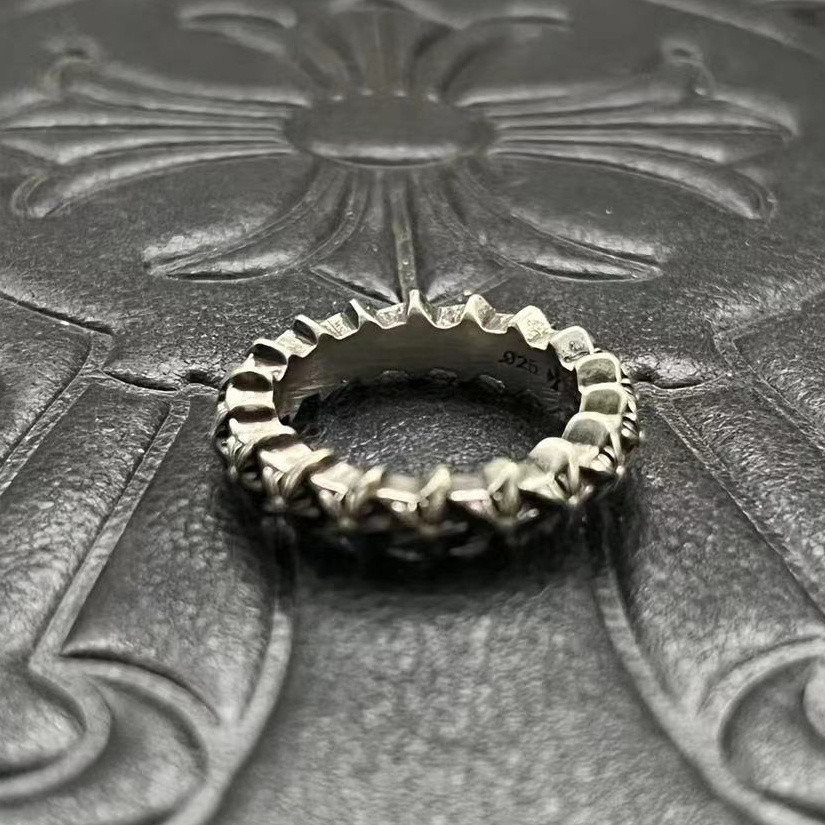 Ch**me He**ts pentagram ring