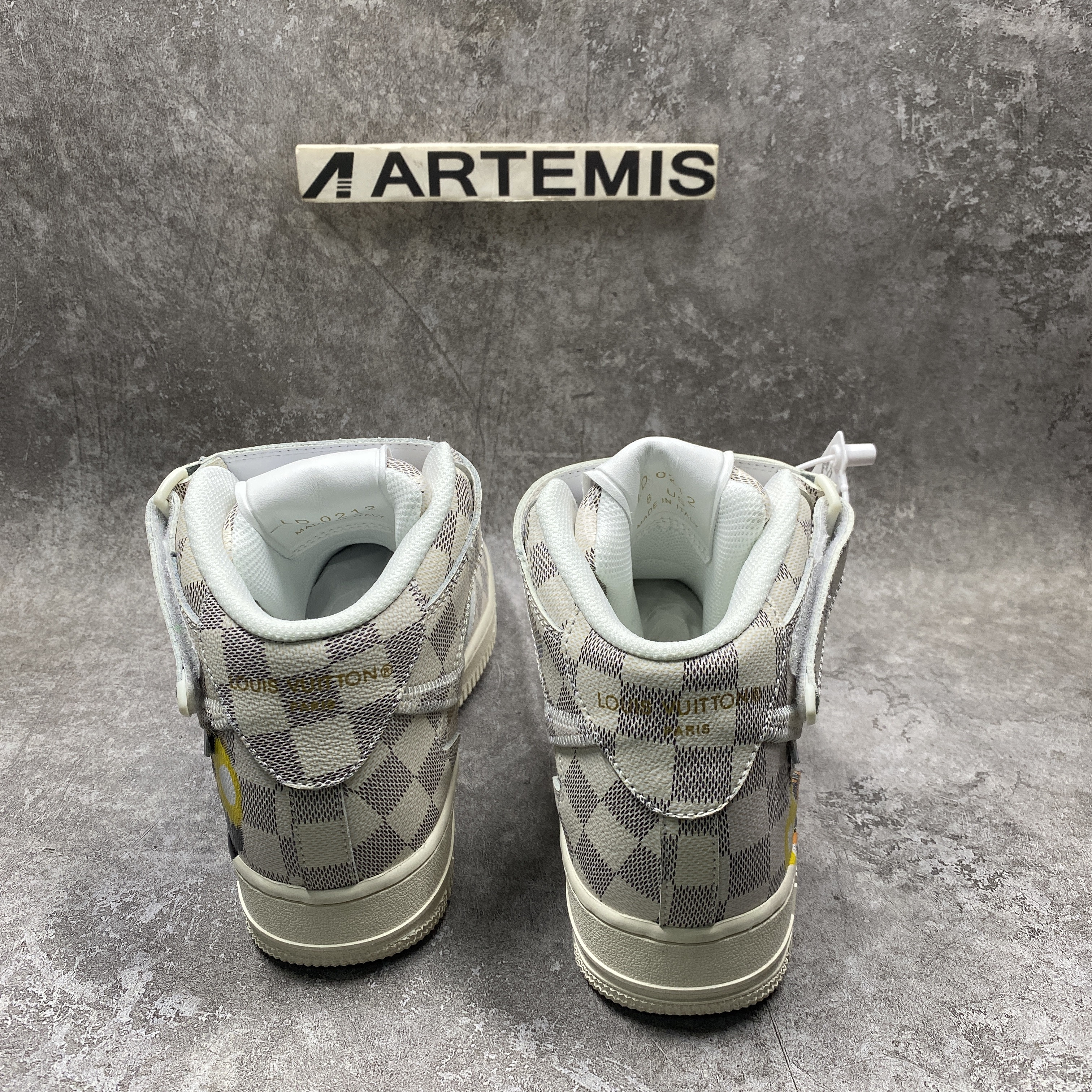 1v x nike air force 1 mid by virgil abloh Gr*ffiti
