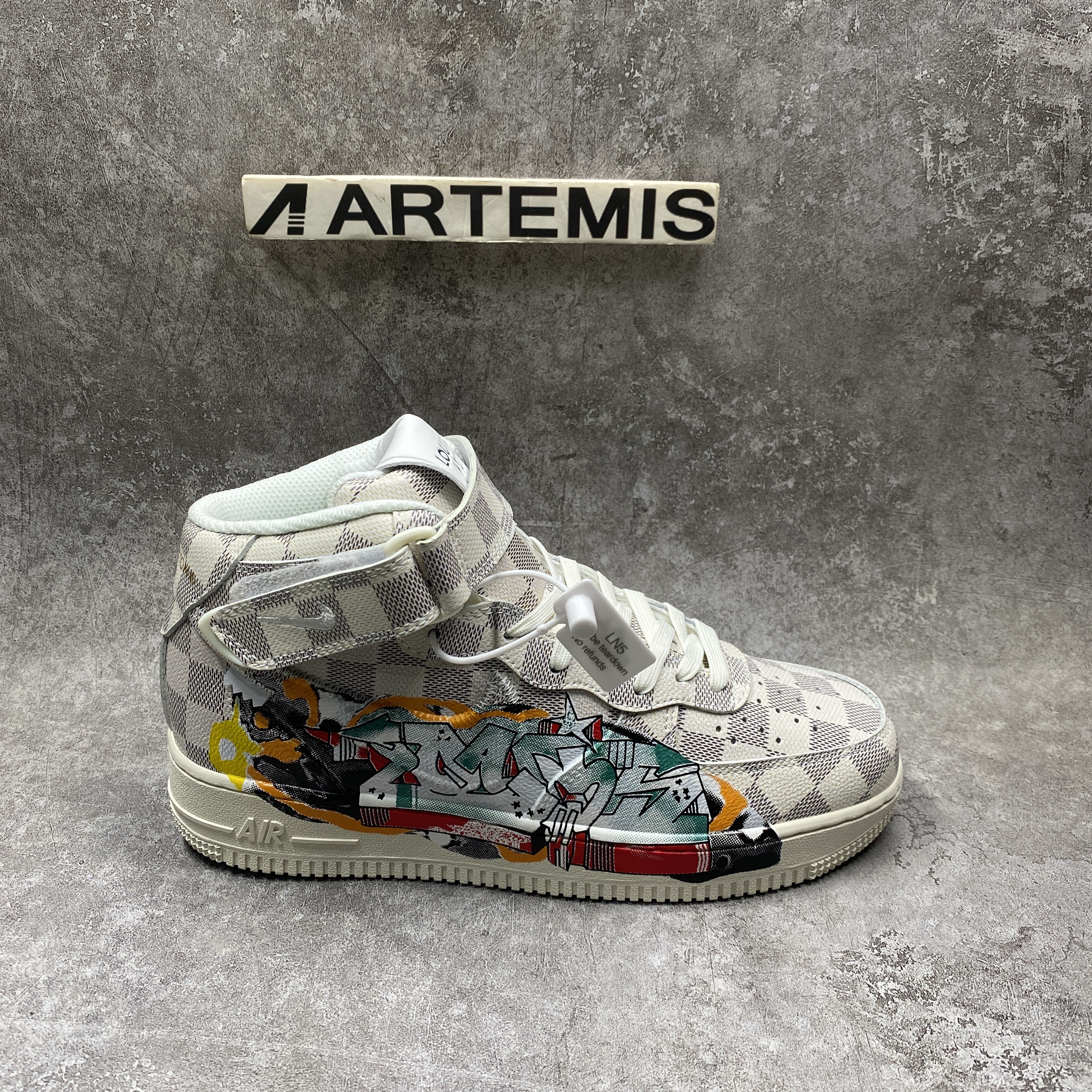 1v x nike air force 1 mid by virgil abloh Gr*ffiti