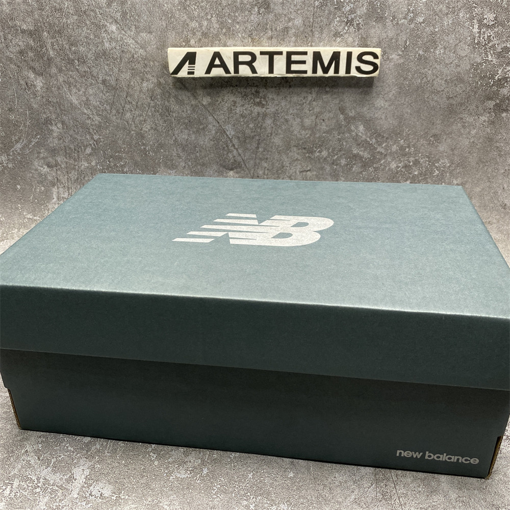 new Ba1an*e 550 white green