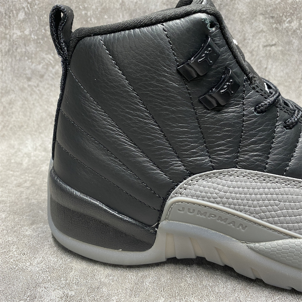 AIR JORDAN 12 RETRO