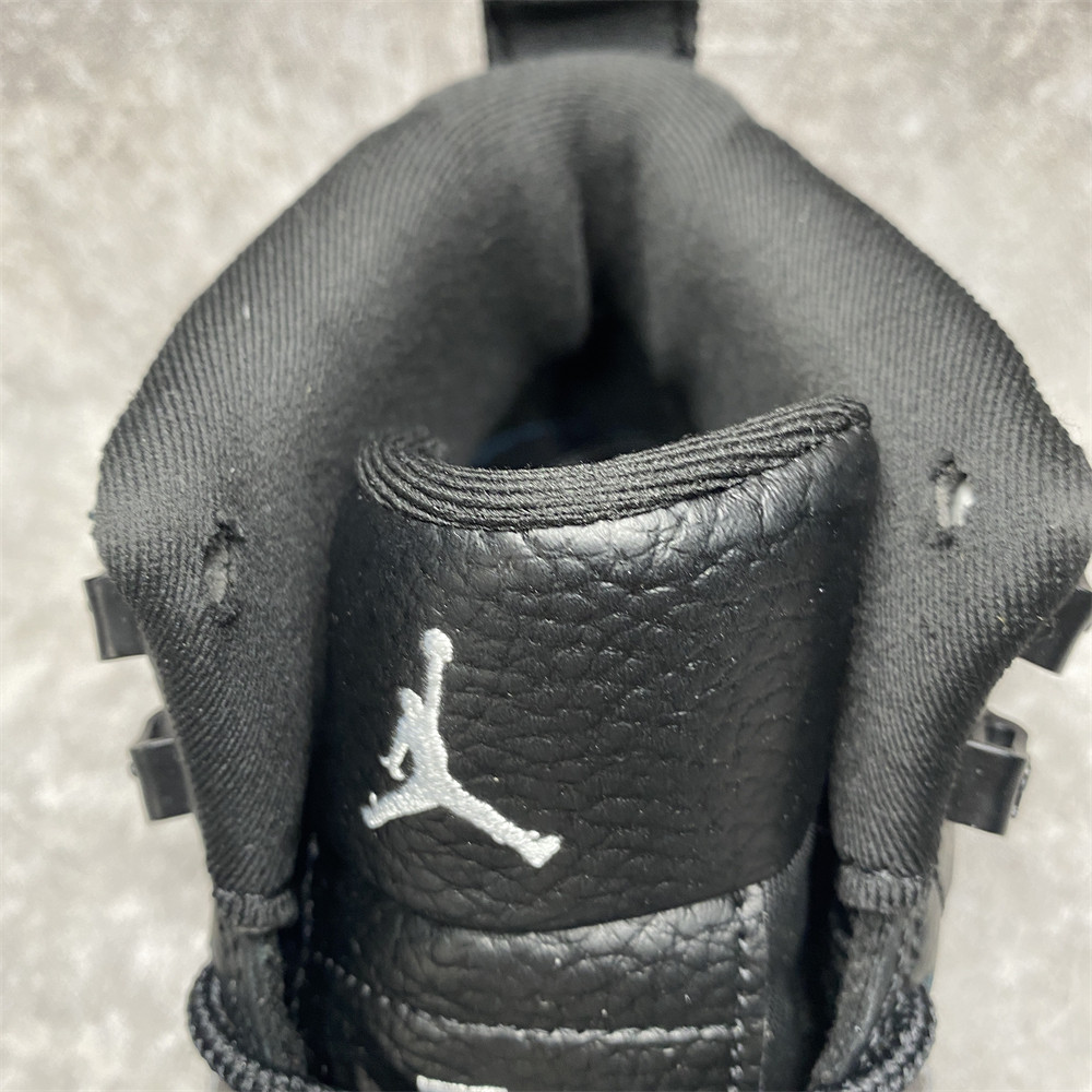 AIR JORDAN 12 RETRO