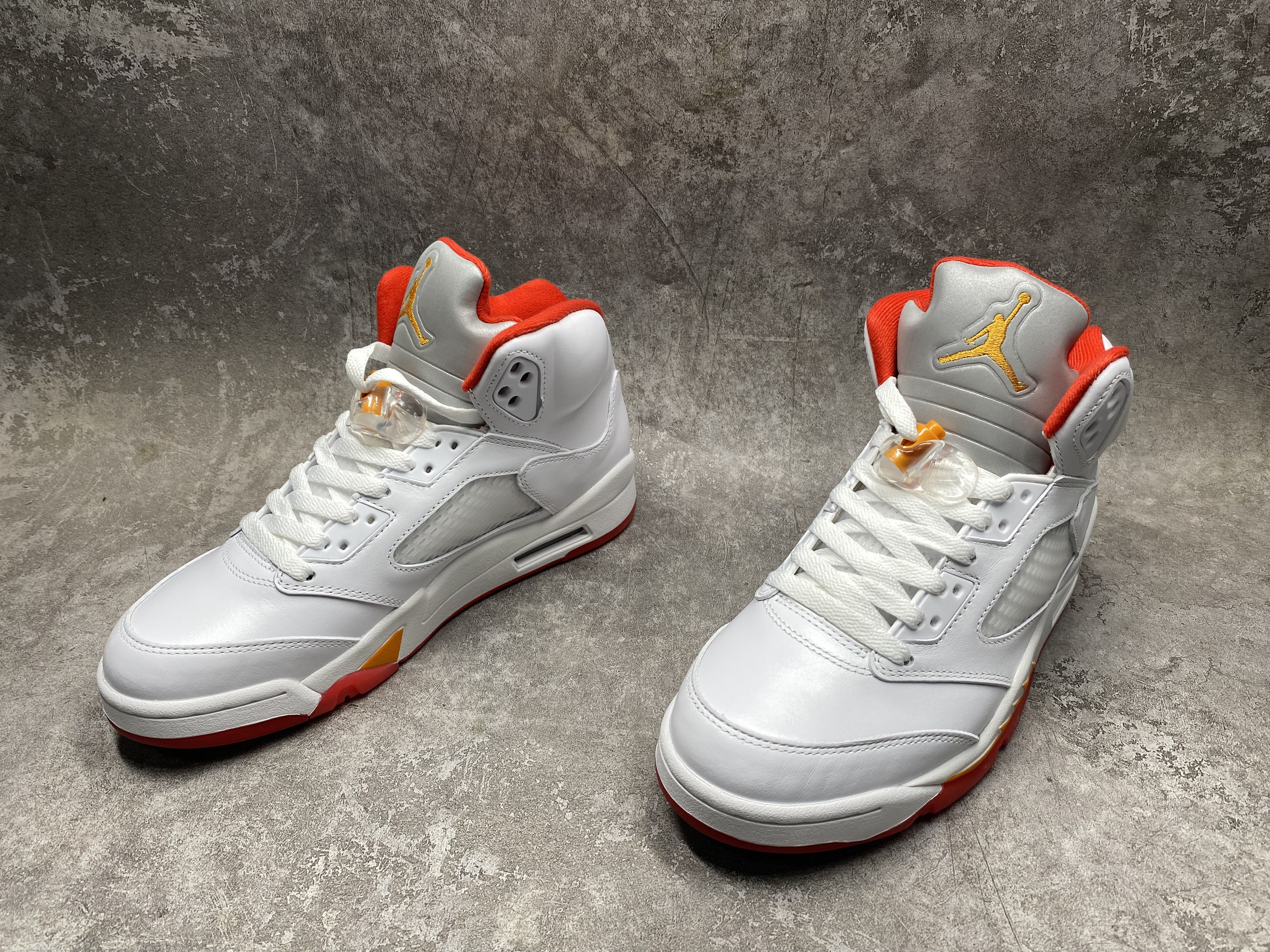 UA Air Jordan 5 Retro OG