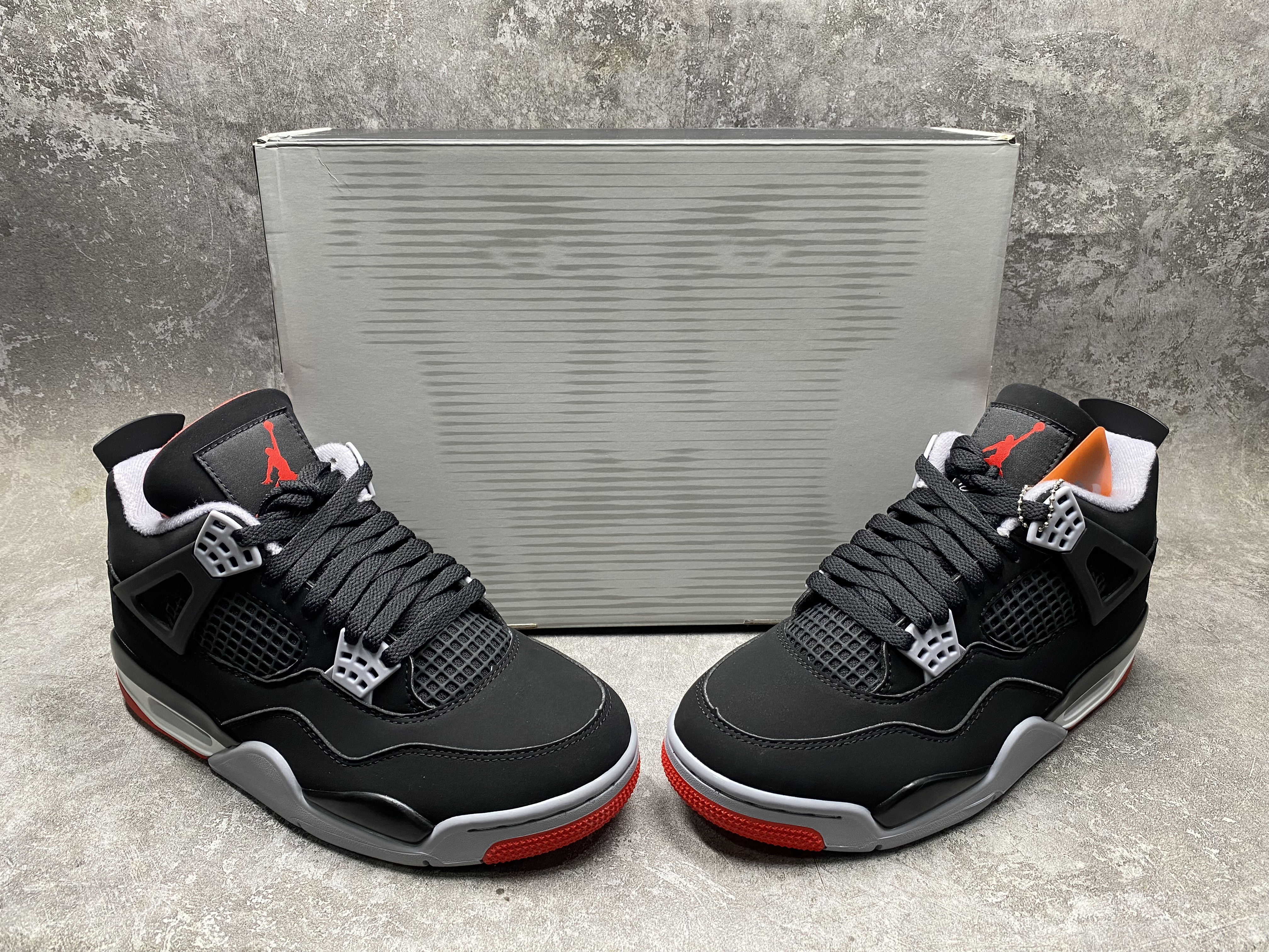 UA Air Jordan 4 Retro OG Bred (2026)