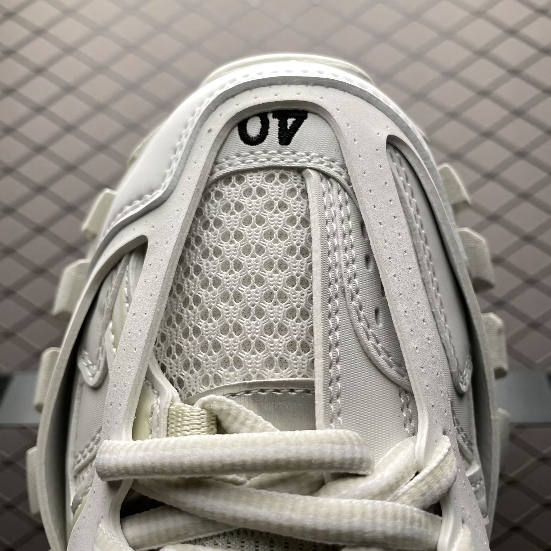 ua Ba*len*cia*ga track chunky sneakers