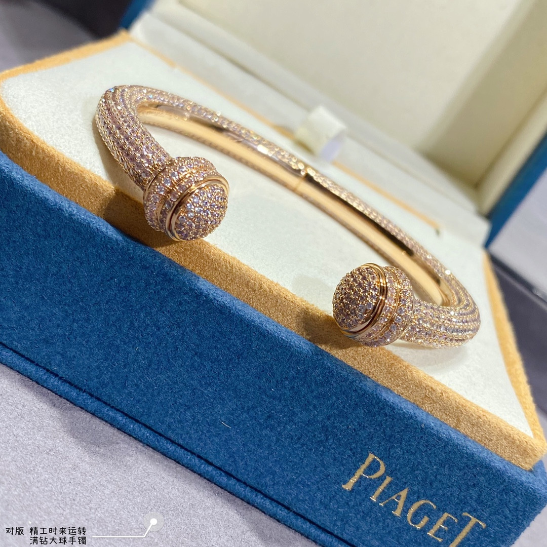 P1aget fully di*m*nd-encrusted large ball bracelet