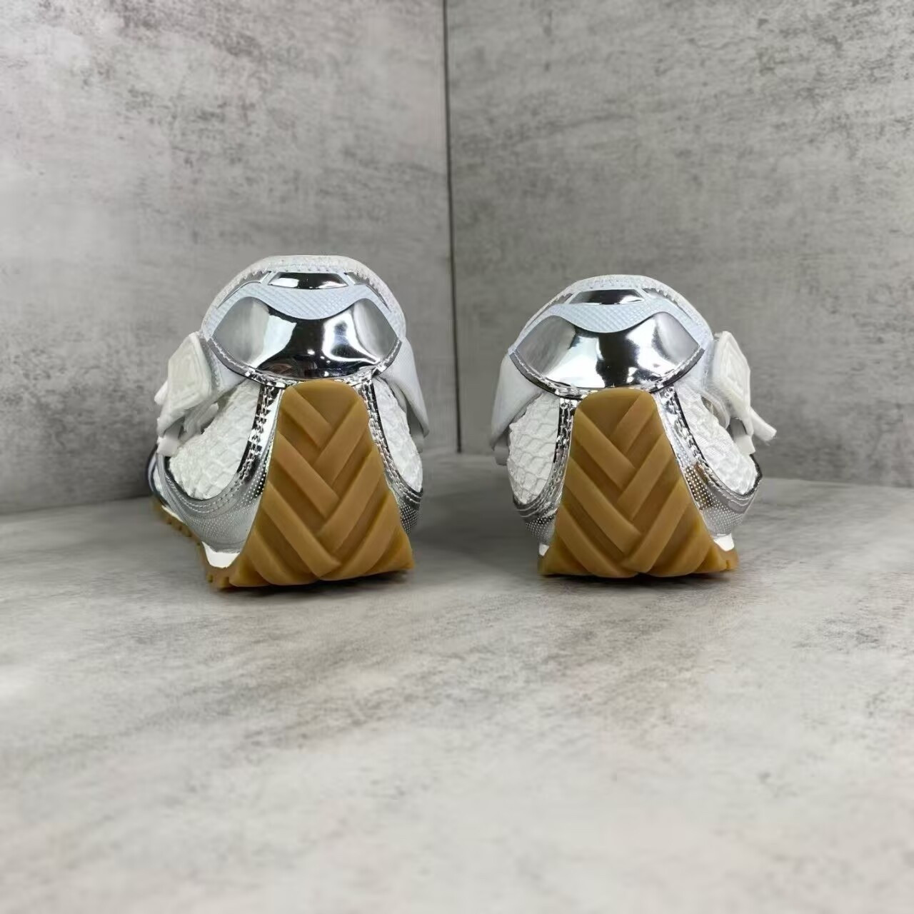 ua bo*te*ga Ve*ne*ta orbit flash mary-jane sneaker