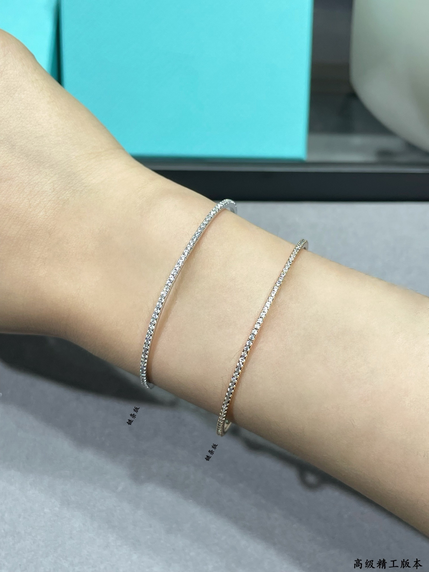 Mes1kaa thin row of di*m*nds bracelet with chain link