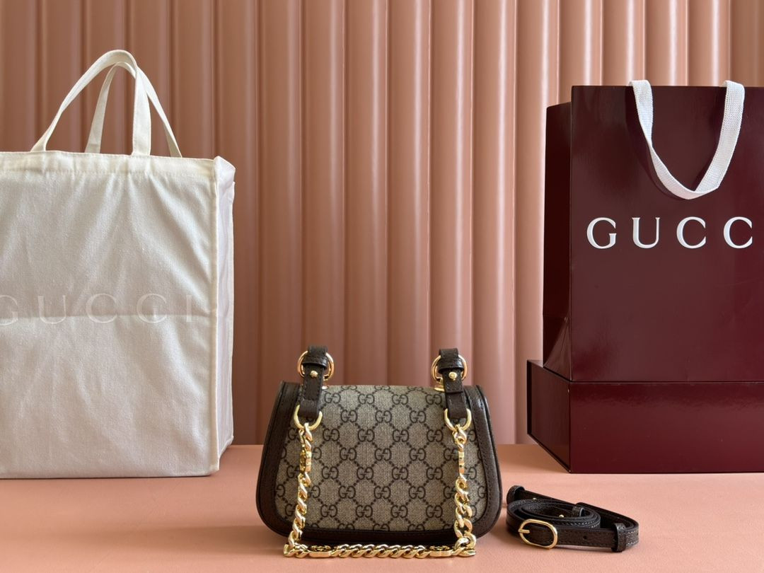 G*u*i blondie shoulder bag 21x13x7cm