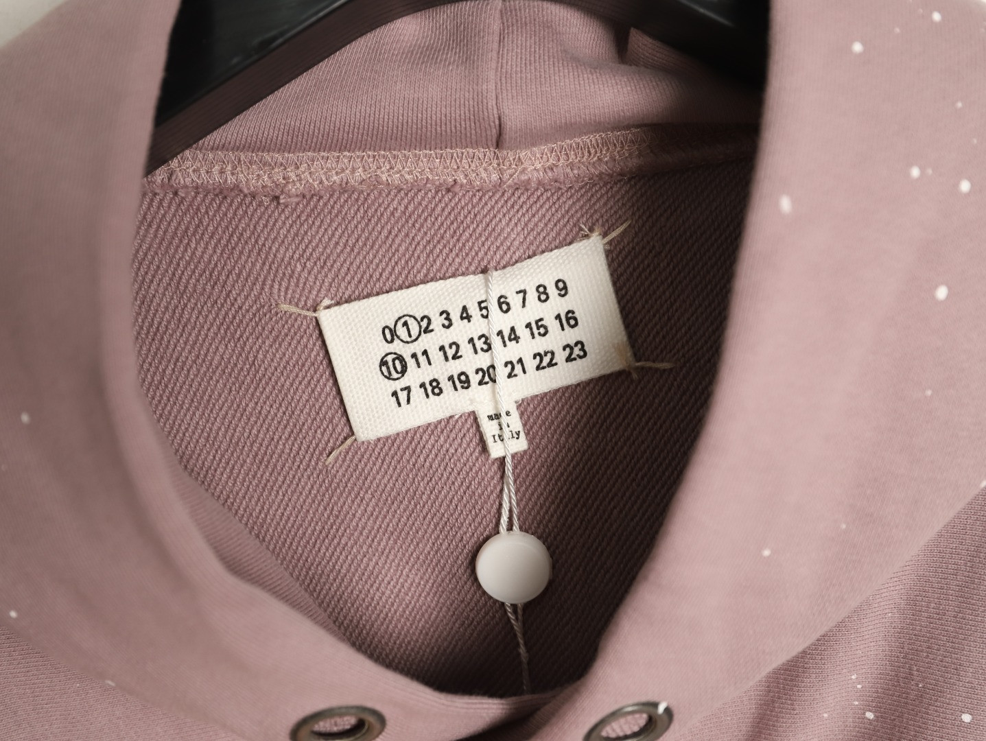 ma*s*n Ma*i*la mm6 hoodies