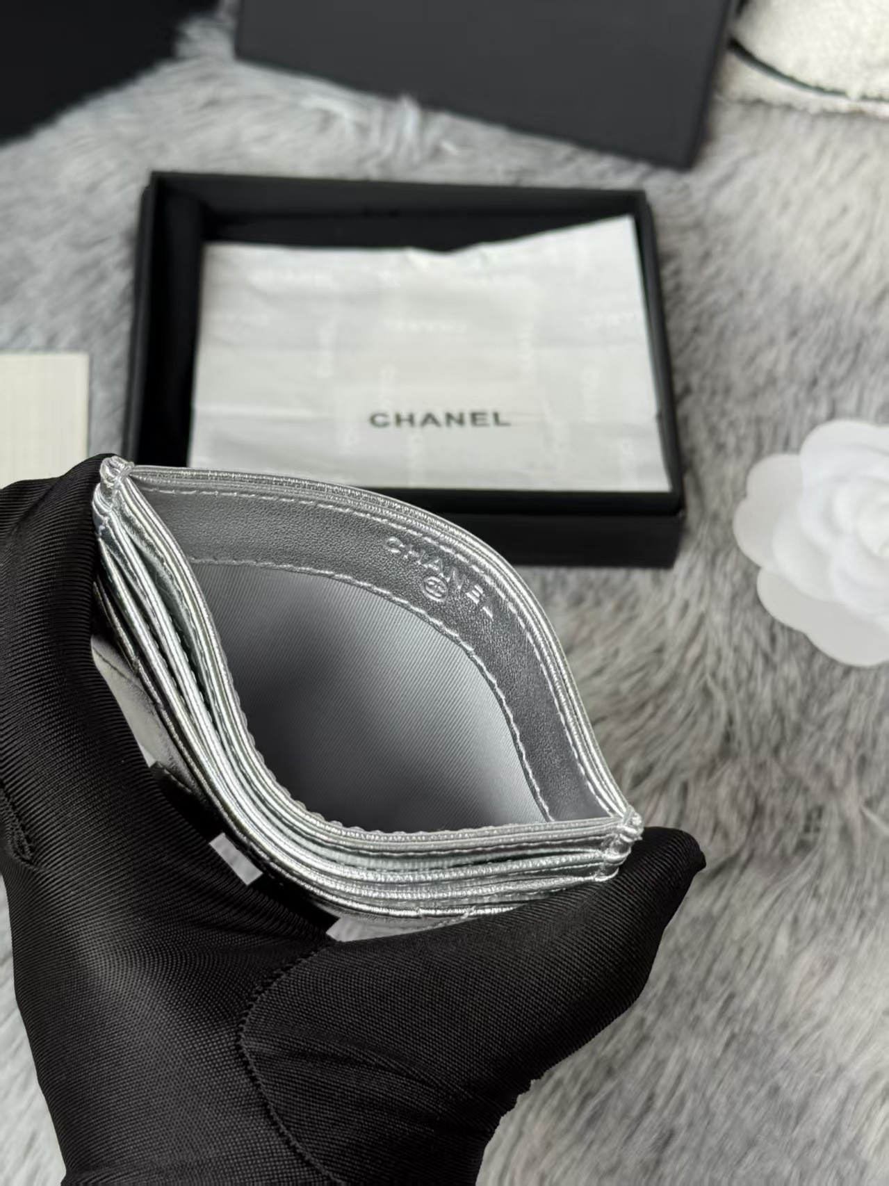Ch*el card holder as4472 11x10cm