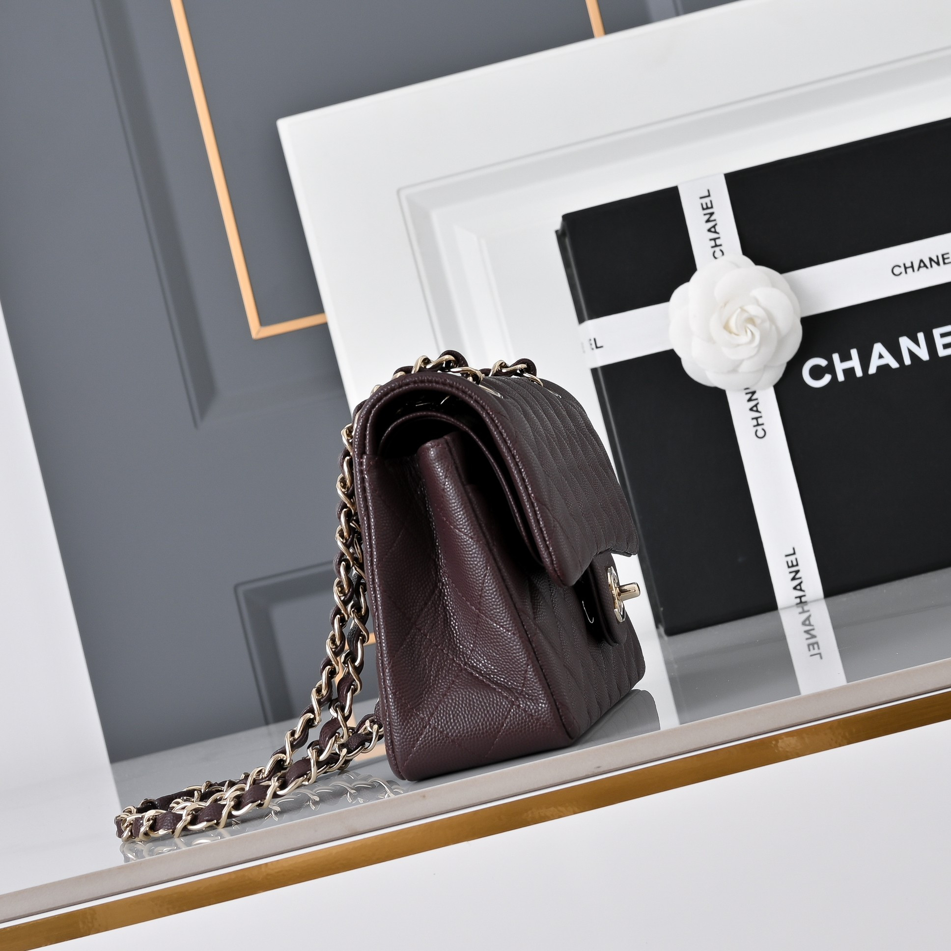 Ch*el classic flap bag coffee brown light gold hardware a01113 23x14.5x6cm