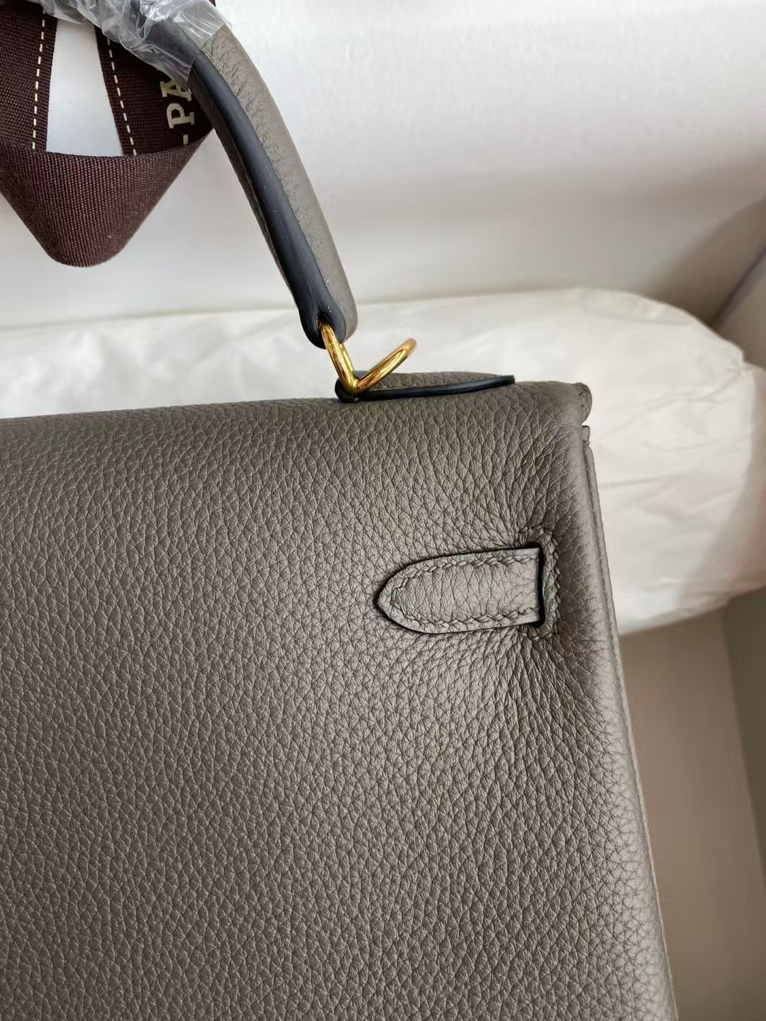 H**mes kelly gold-tone hardware 25 28