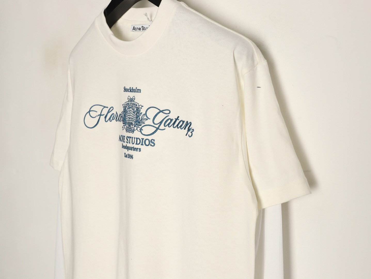 ACNE STUDIOS Long-sleeved T-shirt