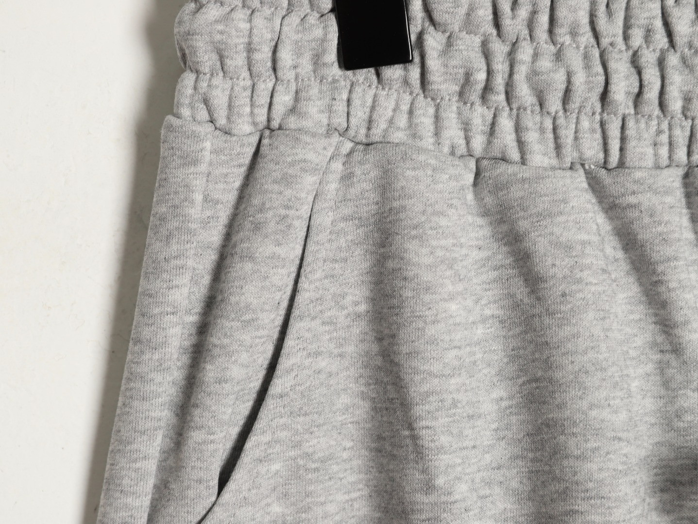 M0nc1er 25fw pants