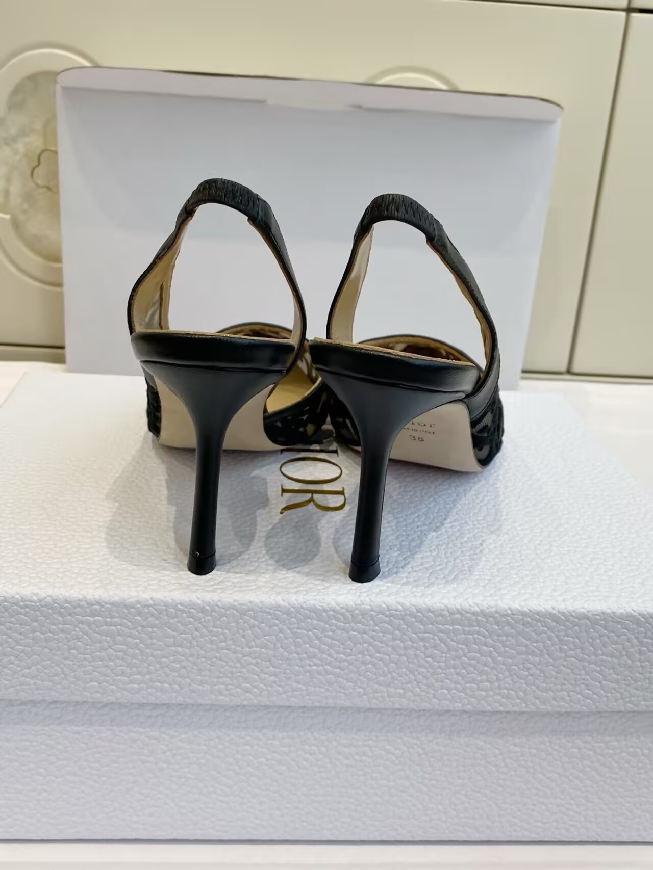 ua D*or aD*orable slingback pump 8cm heel