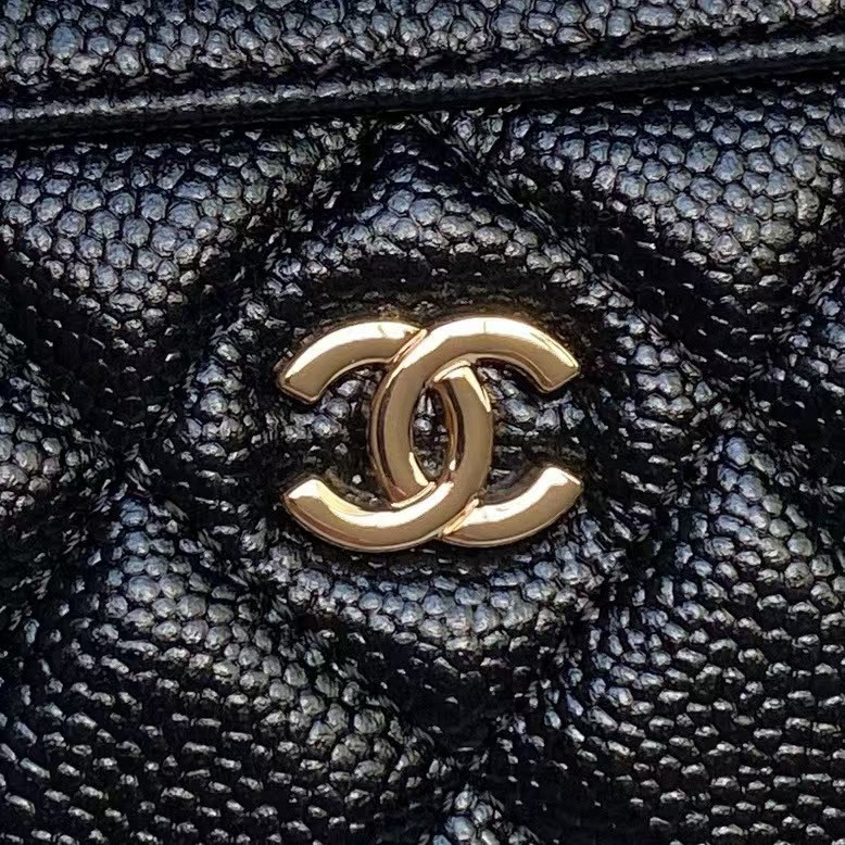 Ch*el 25p caviar microchip ap4515 11.5×18.5×11cm