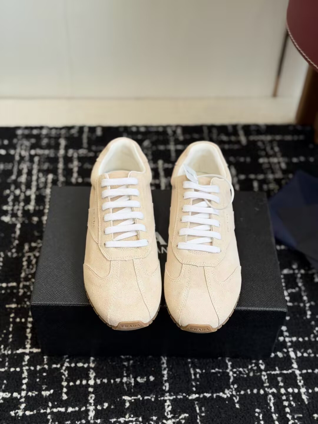 ua Pra*a sneakers