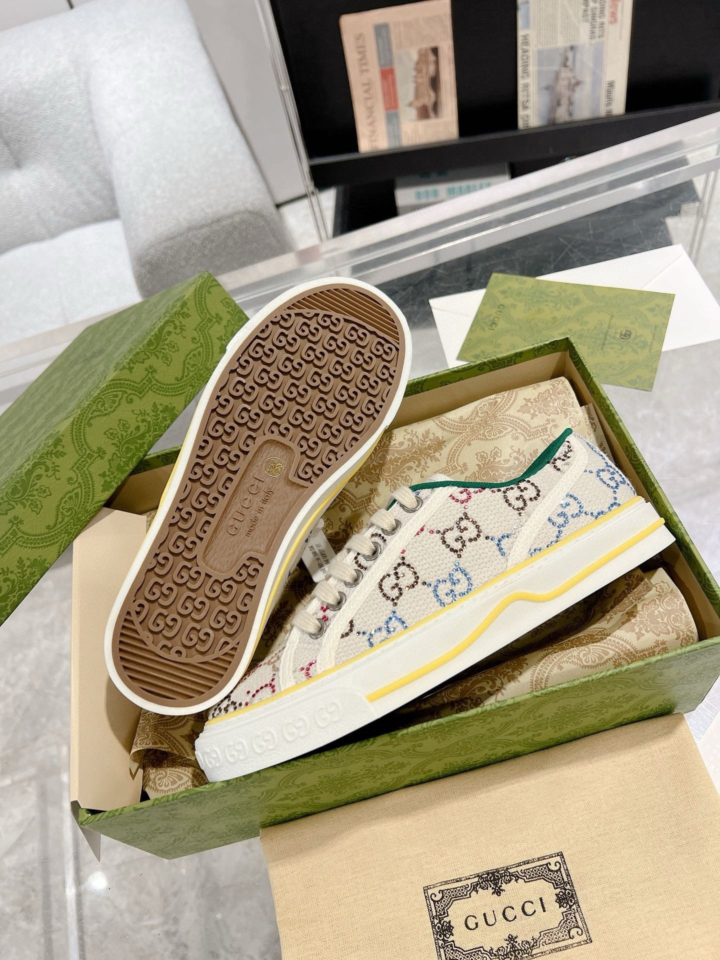 ua G*u*i sneakers