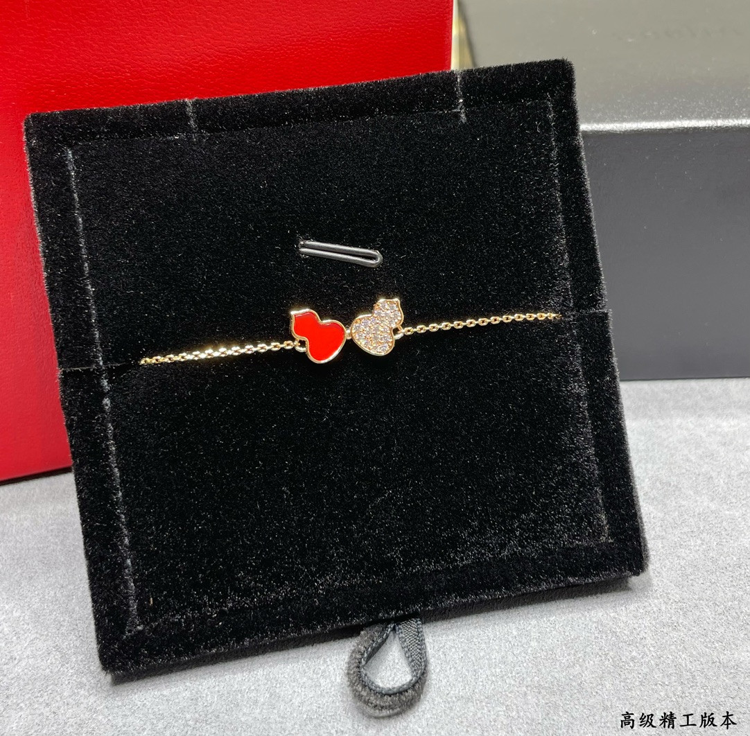 Qee1in double gourd bracelet