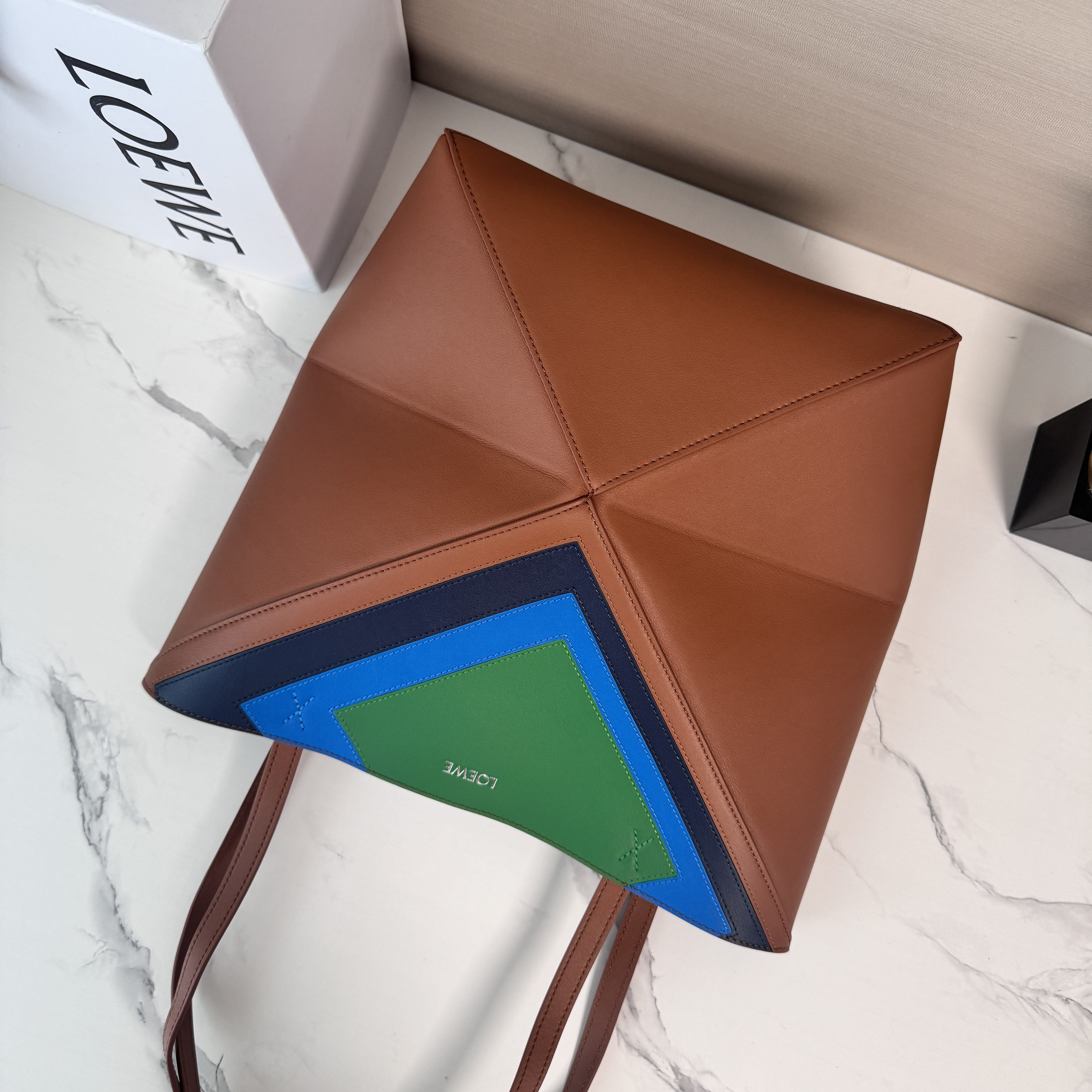 L0ew* x albers medium puzzle fold tote 25.5x14.5x31.5cm