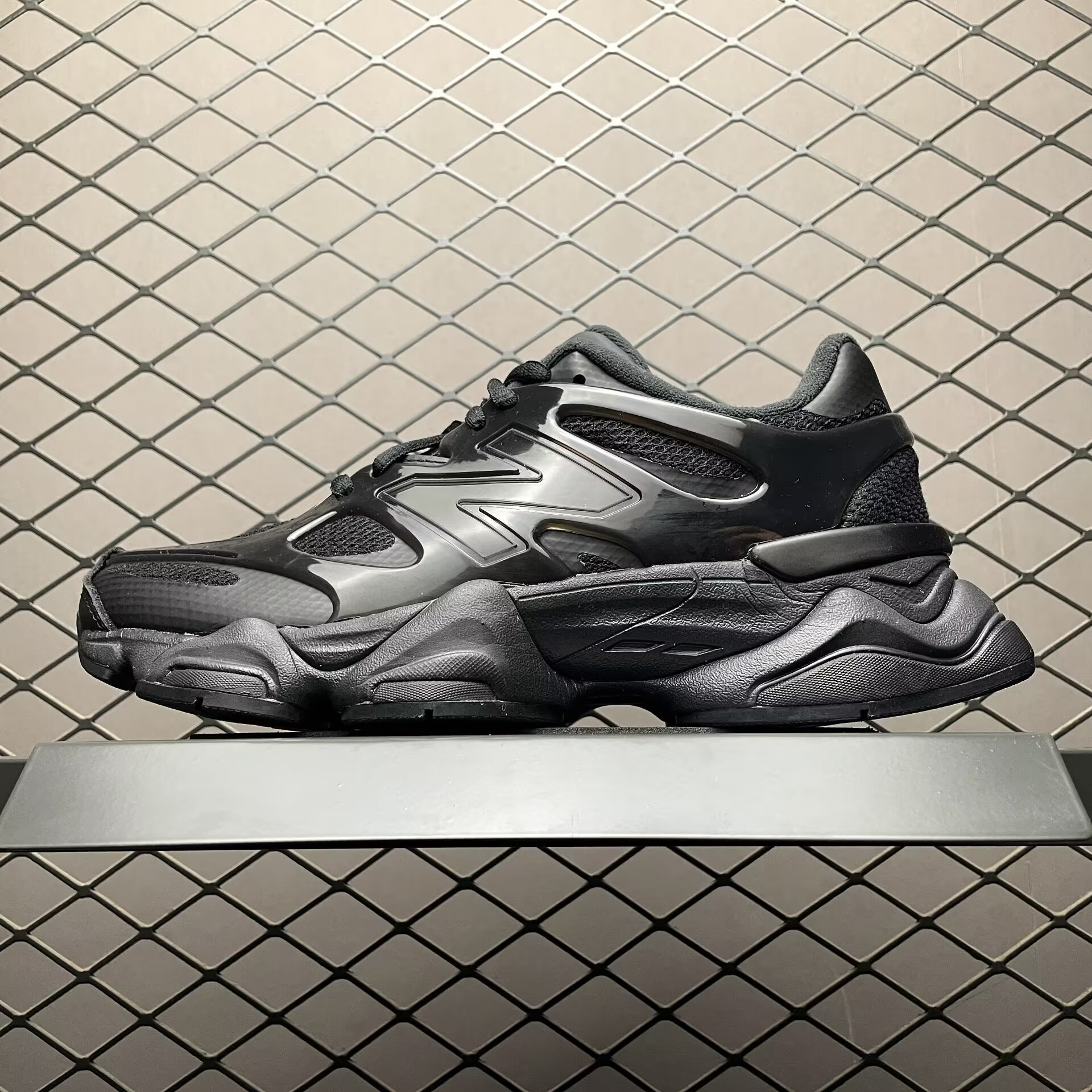 ua new Ba1an*e 9060 sea stone black