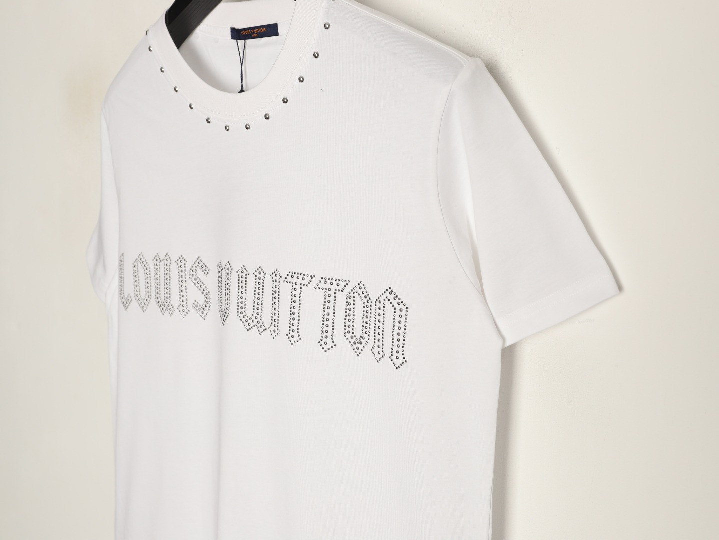 l0*is V*t0n short-sleeved t-shirt