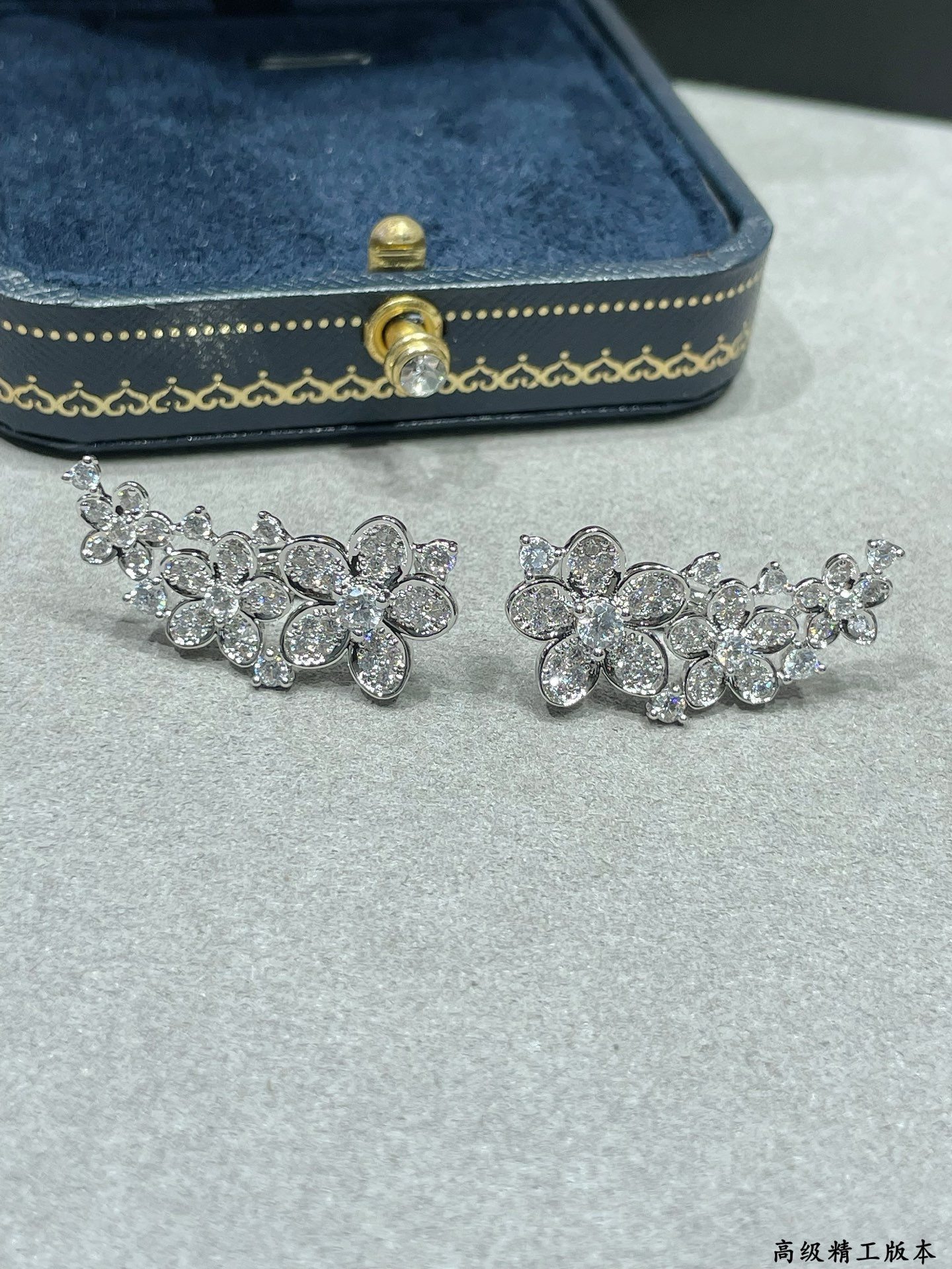 Gr*ff earrings