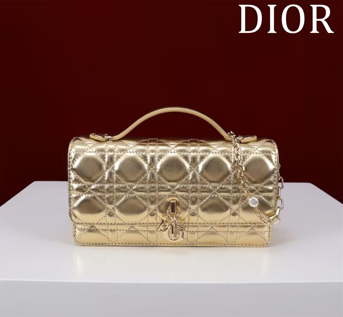 my D*or mini bag 21 x 11.5 x 4.5 cm