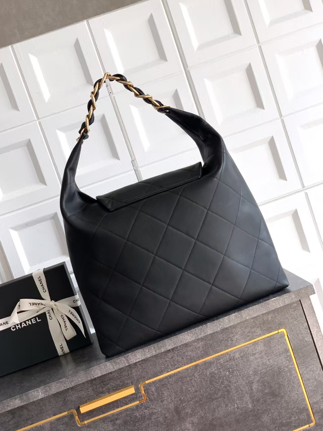 Ch*el maxi hobo bag 53x43x9cm