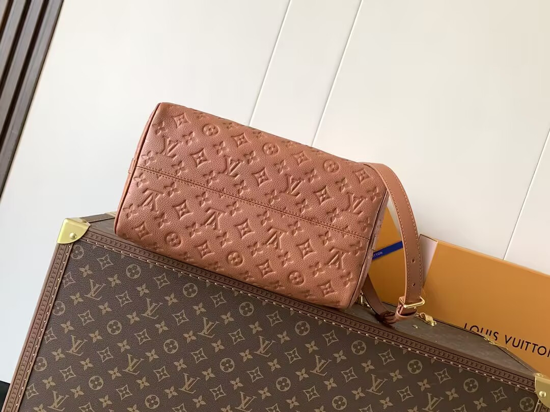 LV Speedy Soft 30 M28662 21 x 17 x 30 cm