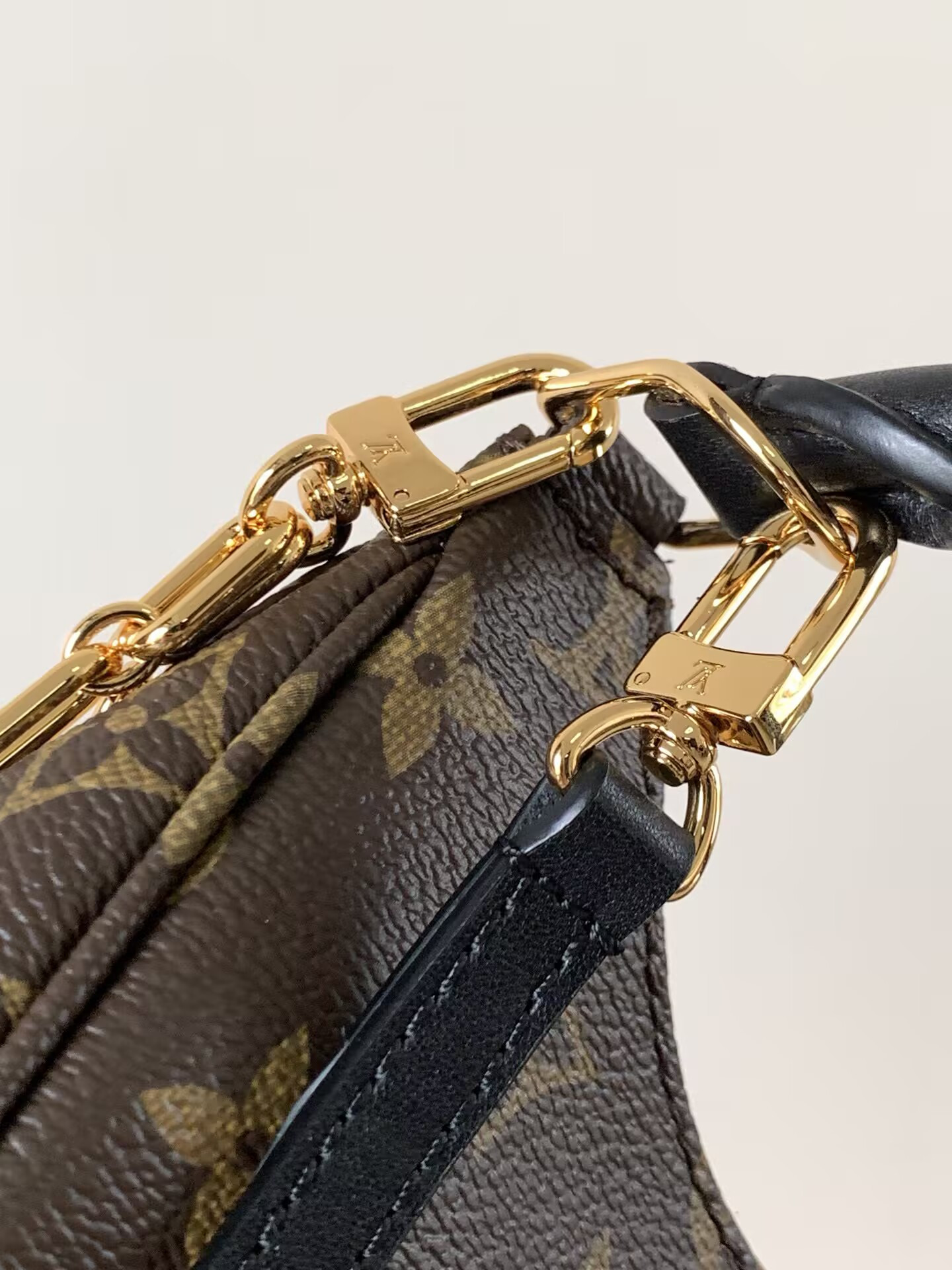 LV Catchy PM M25223 24x10x6cm