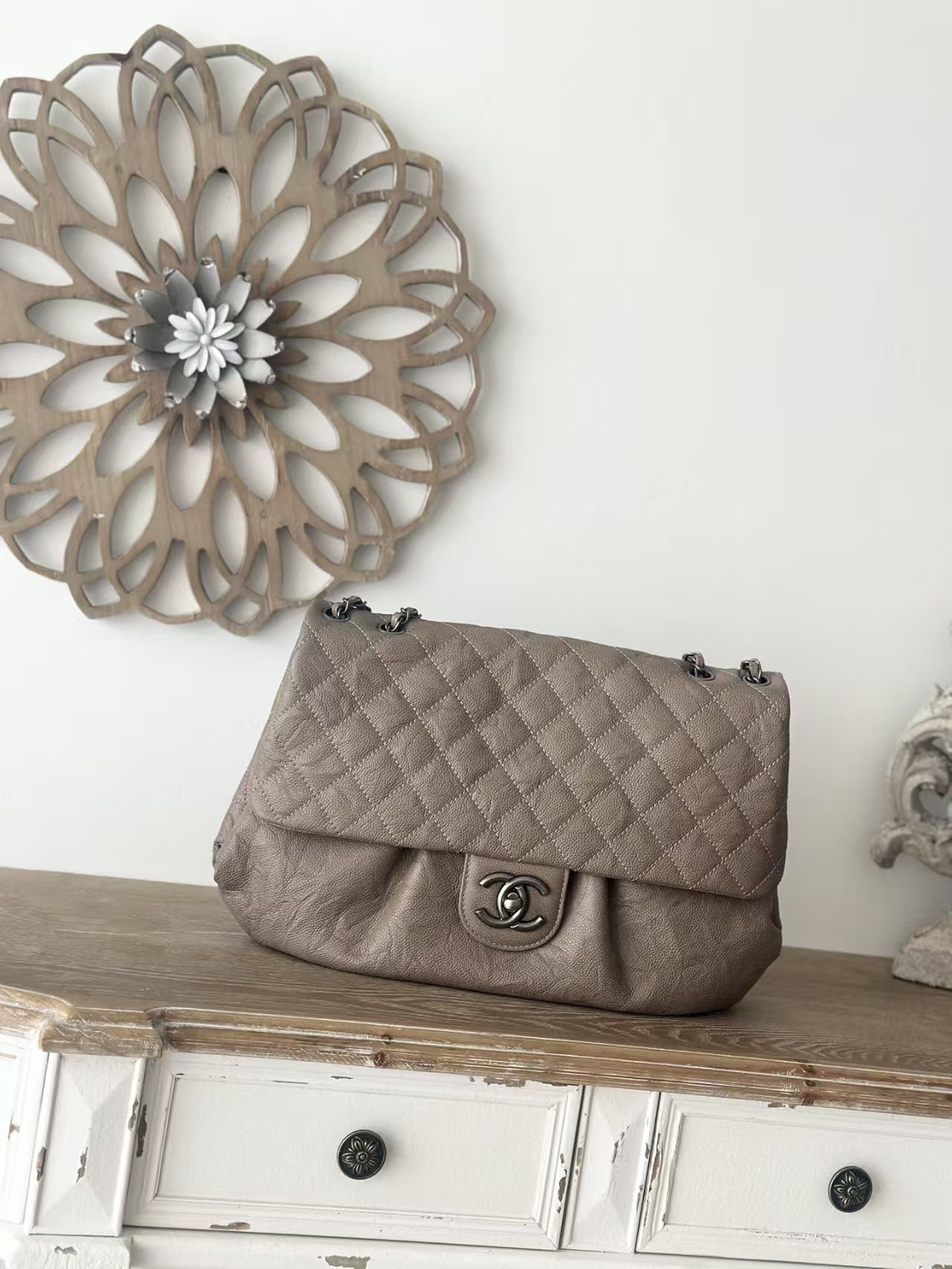 Chane Flap Cloud Bag 30x40cm