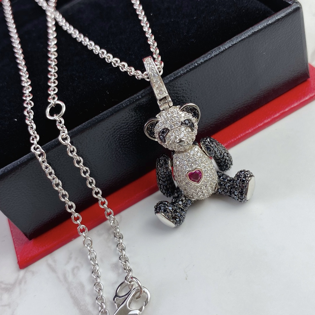 Qee1in love heart bear pendant necklace