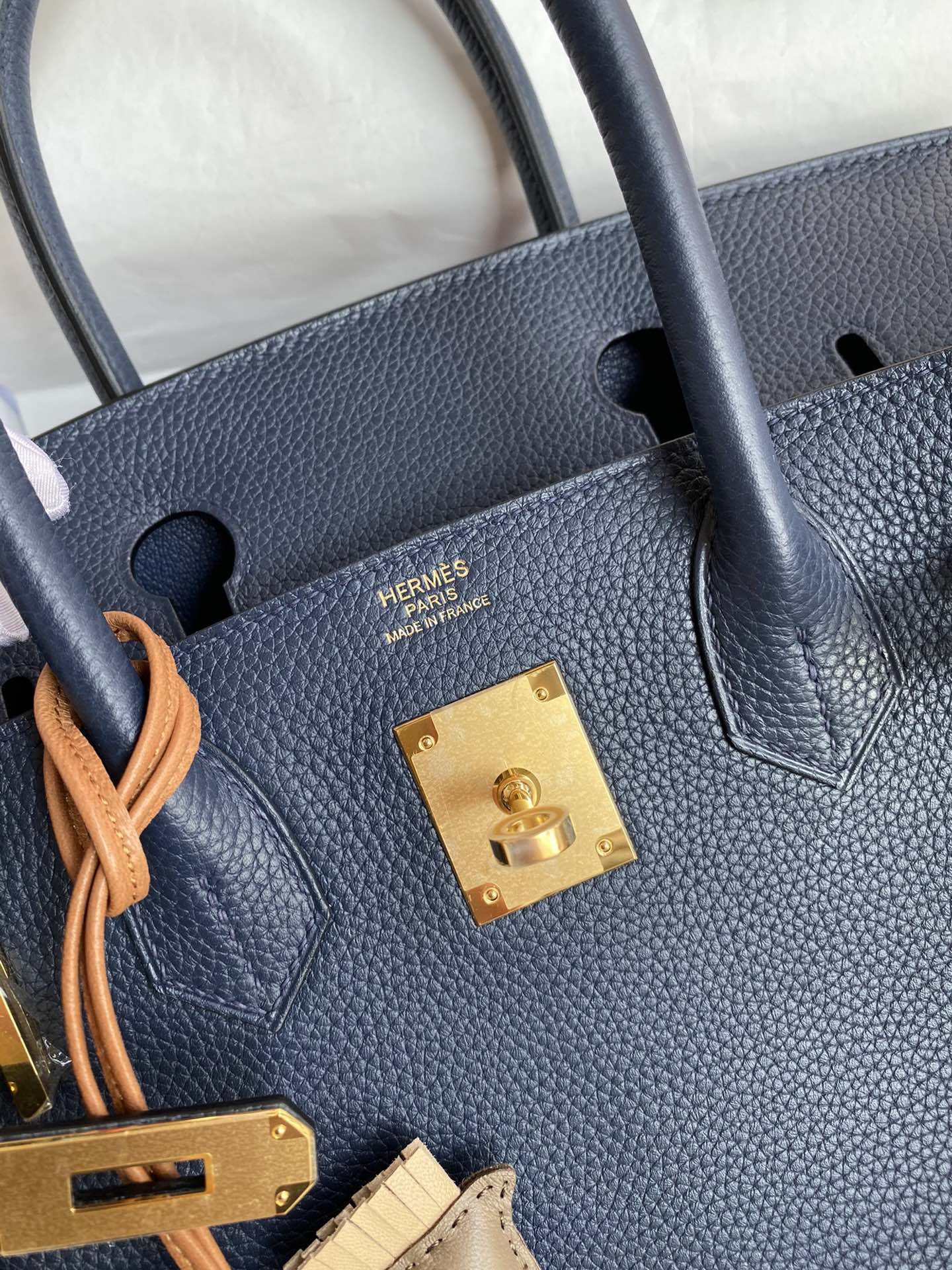 H**mes birkin gold 25 30 35(horse charm not included)